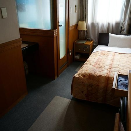 ビジネスホテルクレセント 東京都 エクステリア 写真